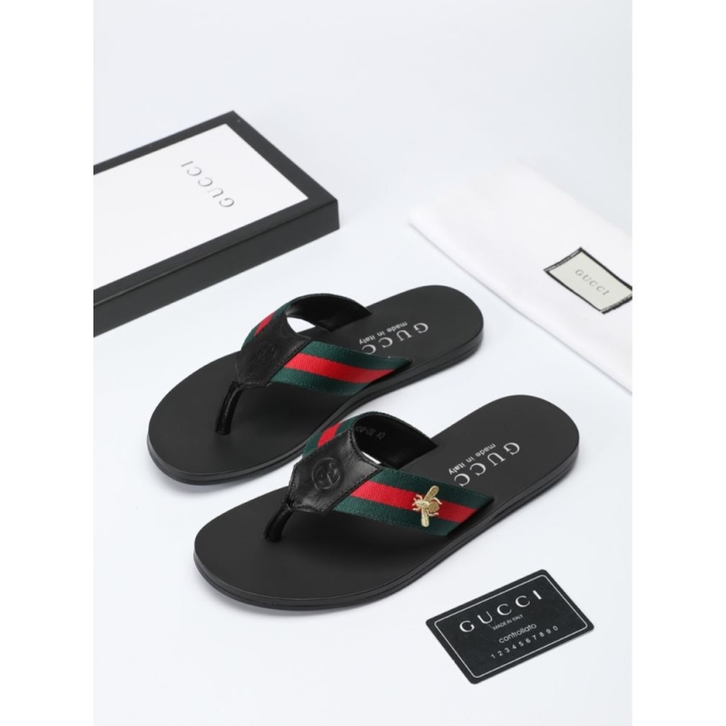 G*u*i slippers